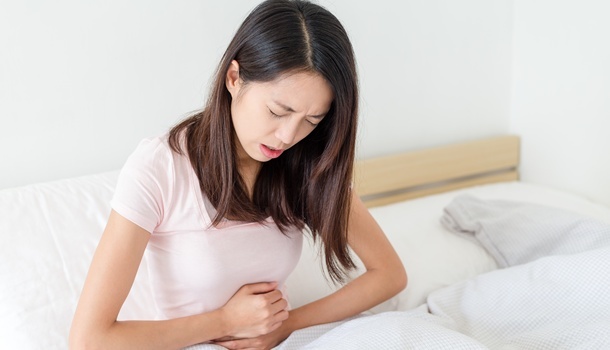 長期經痛可能是你「子宮寒冷」！中醫暖宮６法讓你「月月好」 - 康健雜誌
